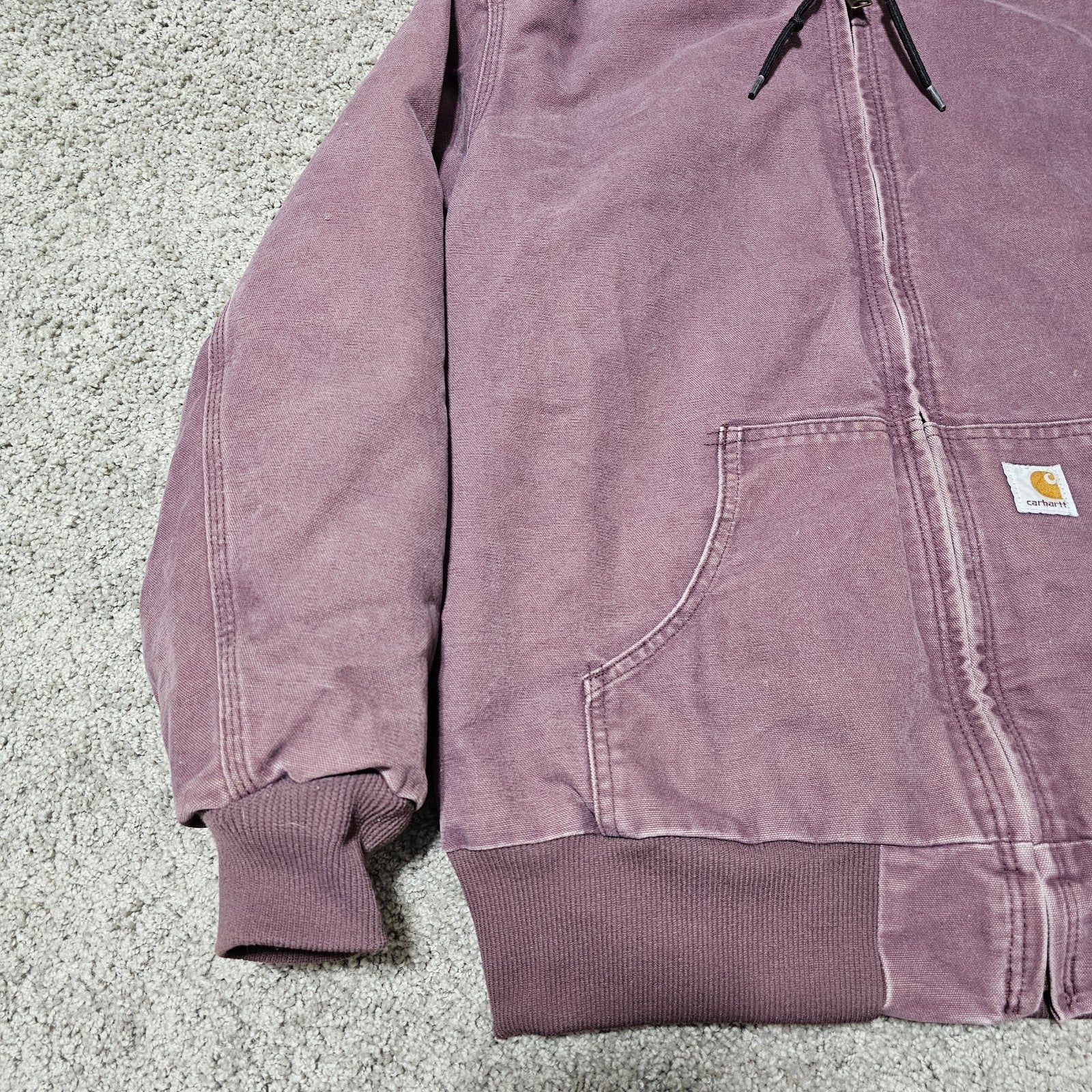 Vintage Carhartt WJ130 Women’s Hooded Jacket – Plum Purple (DPM) Quilt Lined – Size L