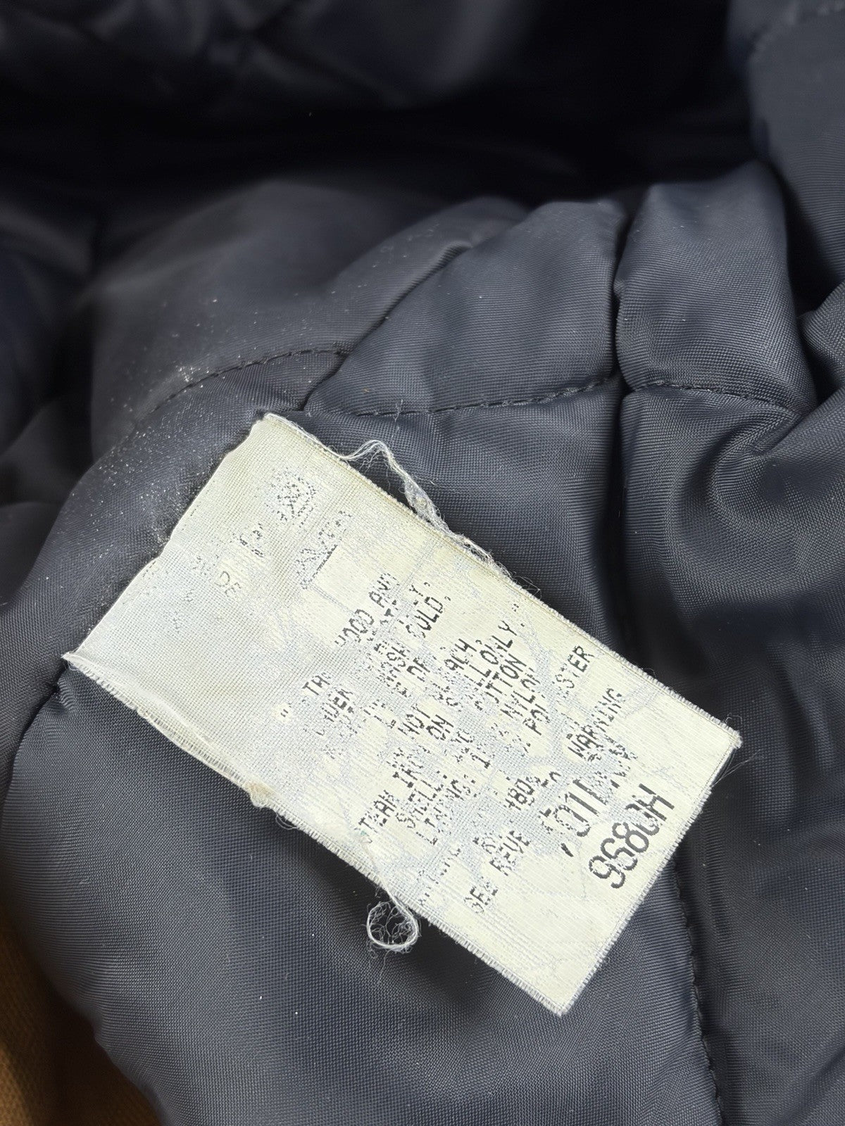 Vintage Carhartt Barn Jacket – Men’s Size 44 Brown Canvas Blanket Lined, USA Made